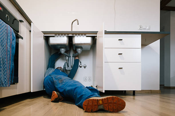 Professional Leak Detection technician working in West Finley, PA